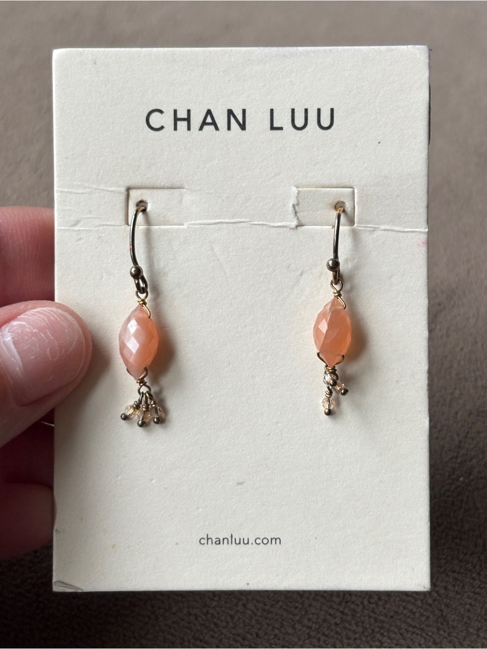 Chan Luu 925 NWT Vermeil Peach Moonstone Bead Drop Dangle Hook On Earrings 1.6g - Picture 5 of 13